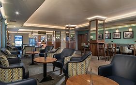 Academy Plaza Hotel